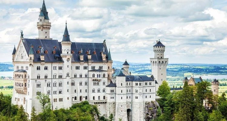 22 Most Beautiful & Famous Landmarks in Germany