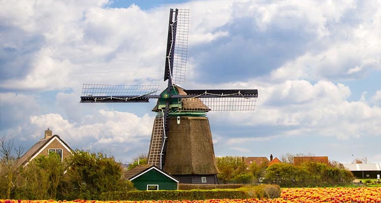 Netherlands: A Land of Windmills, Canals, and Artistic Heritage